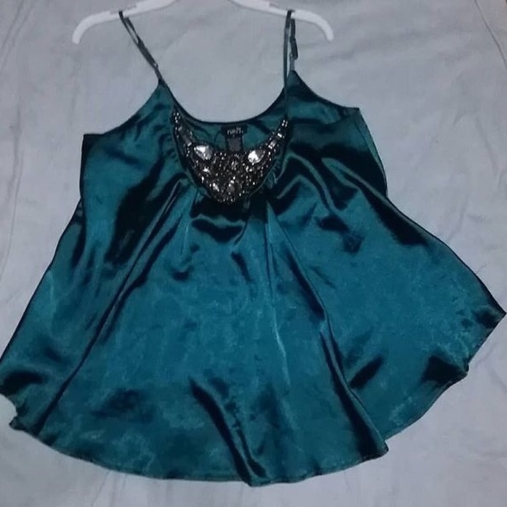 silk u neck tank top